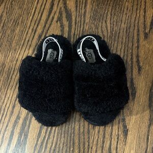 UGG fluff yeah black slippers